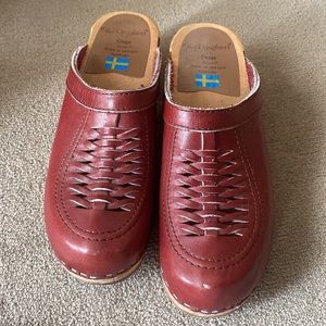 olof daughters of sweden clogs. Made in Sweden burgundy